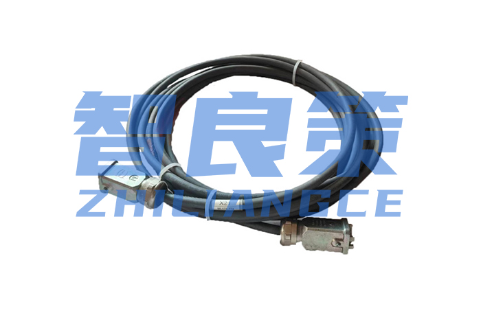 庫卡機(jī)器(qì)人(rén)C4一(yī)代示教器(qì)7米數(shù)據線【智良策】